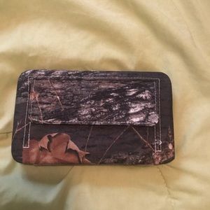 Camo wallet
